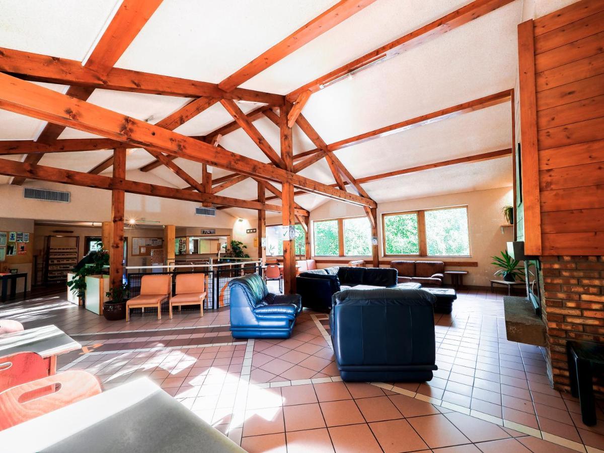 Auberge De Jeunesse Hi Σαμονί Εξωτερικό φωτογραφία