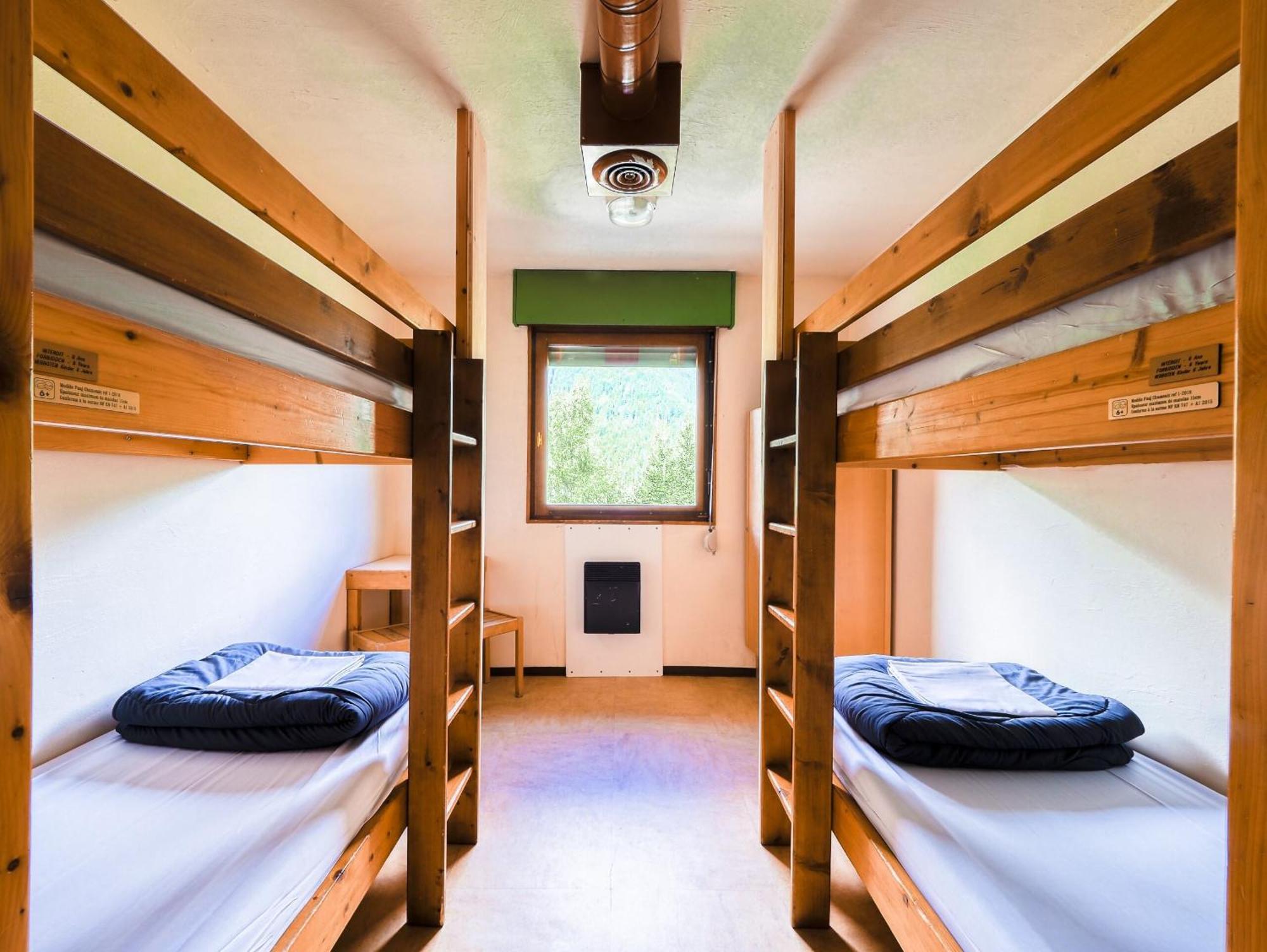 Auberge De Jeunesse Hi Σαμονί Εξωτερικό φωτογραφία